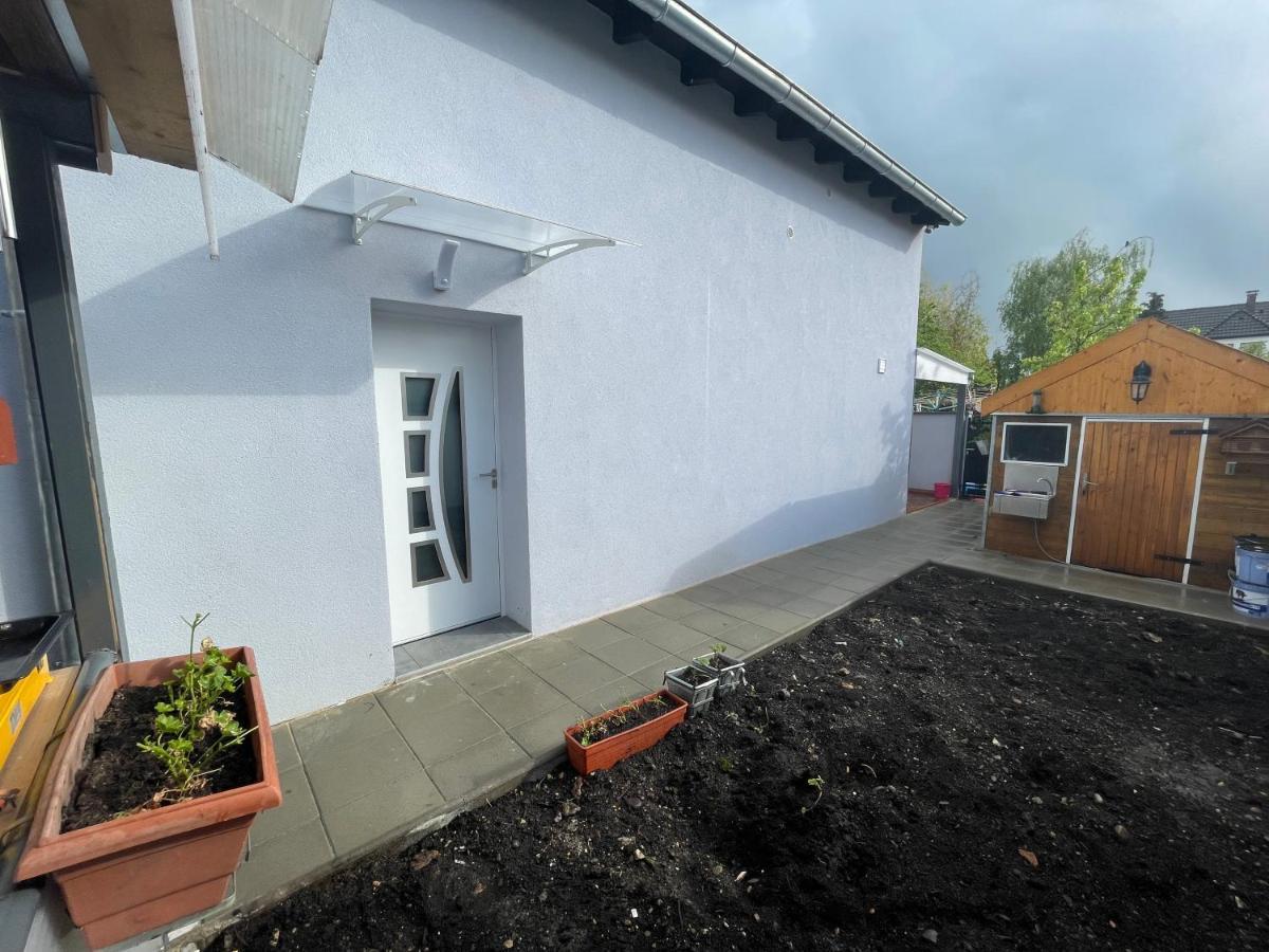 Maisonnette Avec Terrasse Strasbourg Exterior photo